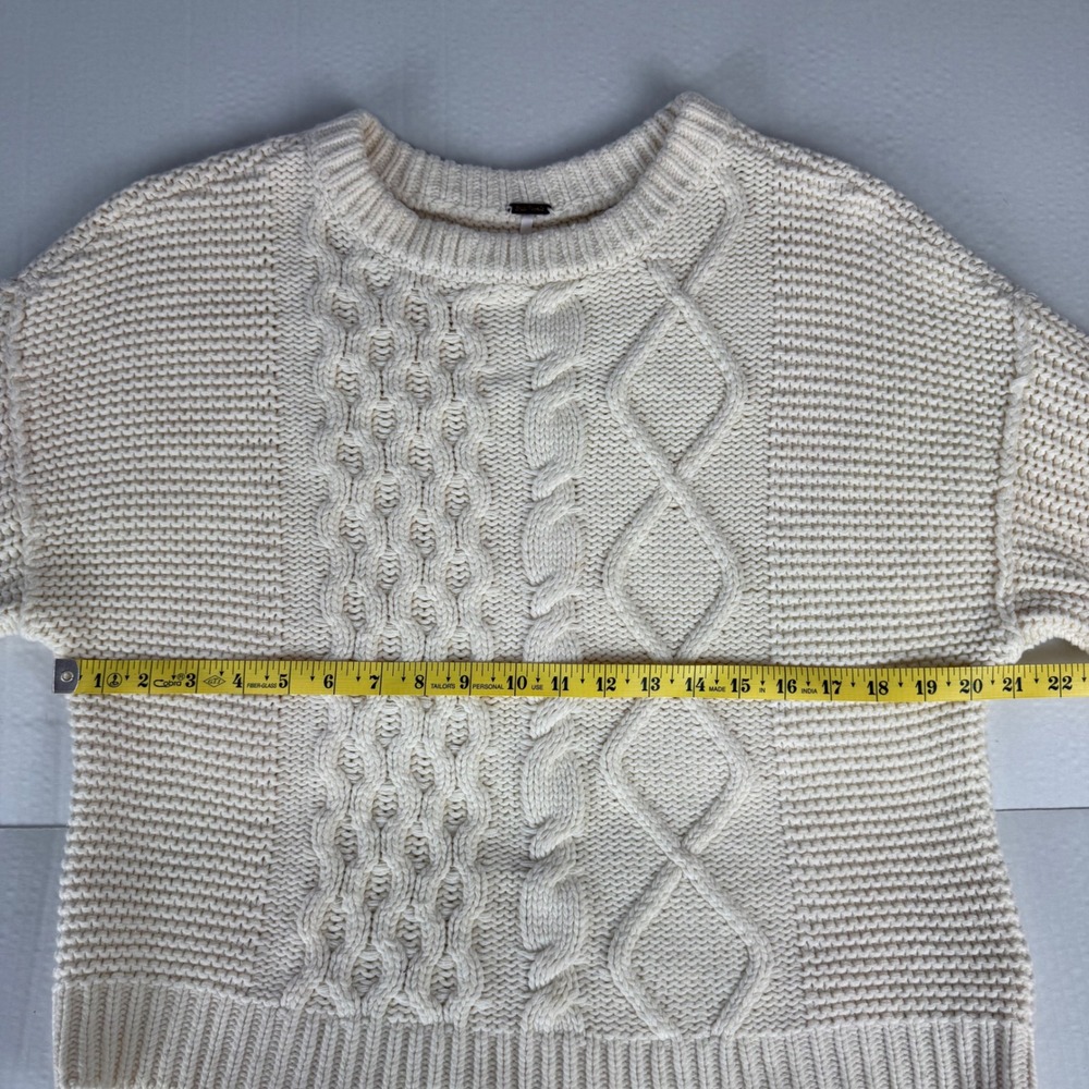 Free People Cream Dream Cable Knit Sweater Crew Neck Long Sleeve Cozy Size Small - Picture 8 of 9